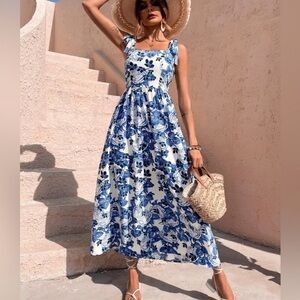 Cupshe Blue and White Floral Maxi Dress